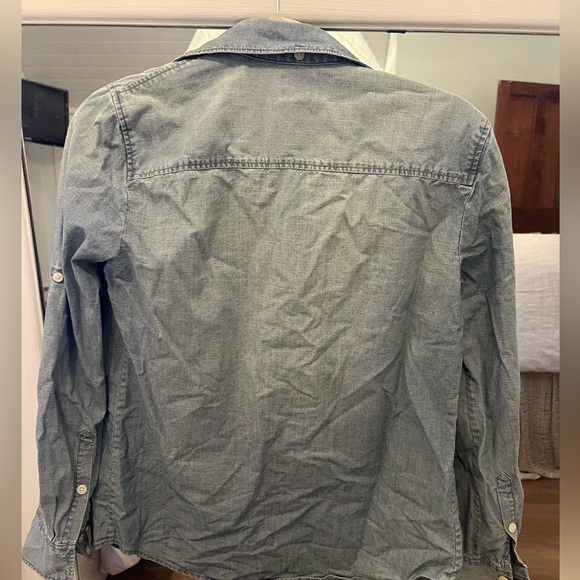 J crew xs perfect fit chambray button down - Picture 2 of 2